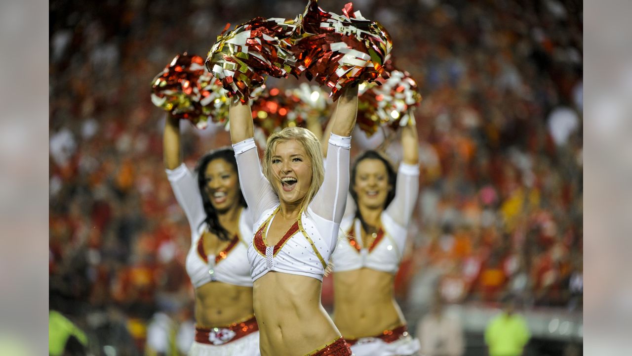 2015 NFL cheerleaders: Best of Super Bowl 50