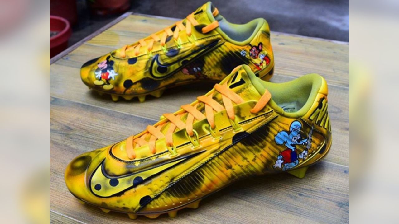 Odell Beckham Jr., Jarvis Landry told to change out of custom cleats