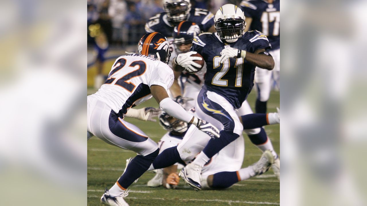 ladainian tomlinson - Google Images  Ladainian tomlinson, Nfl football  pictures, Chargers football