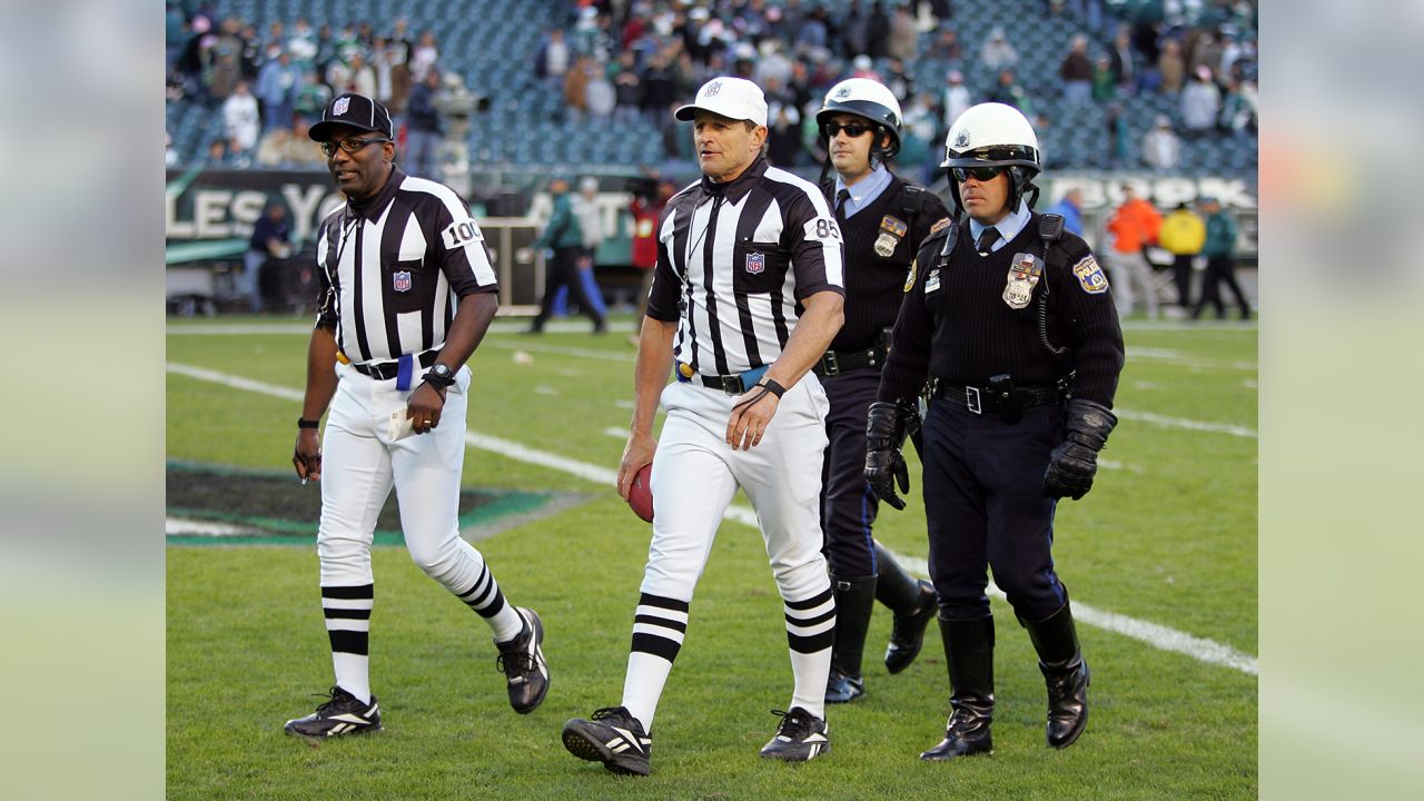 Opinion  Catching Up With Ed Hochuli, a Locked-Out N.F.L. Referee