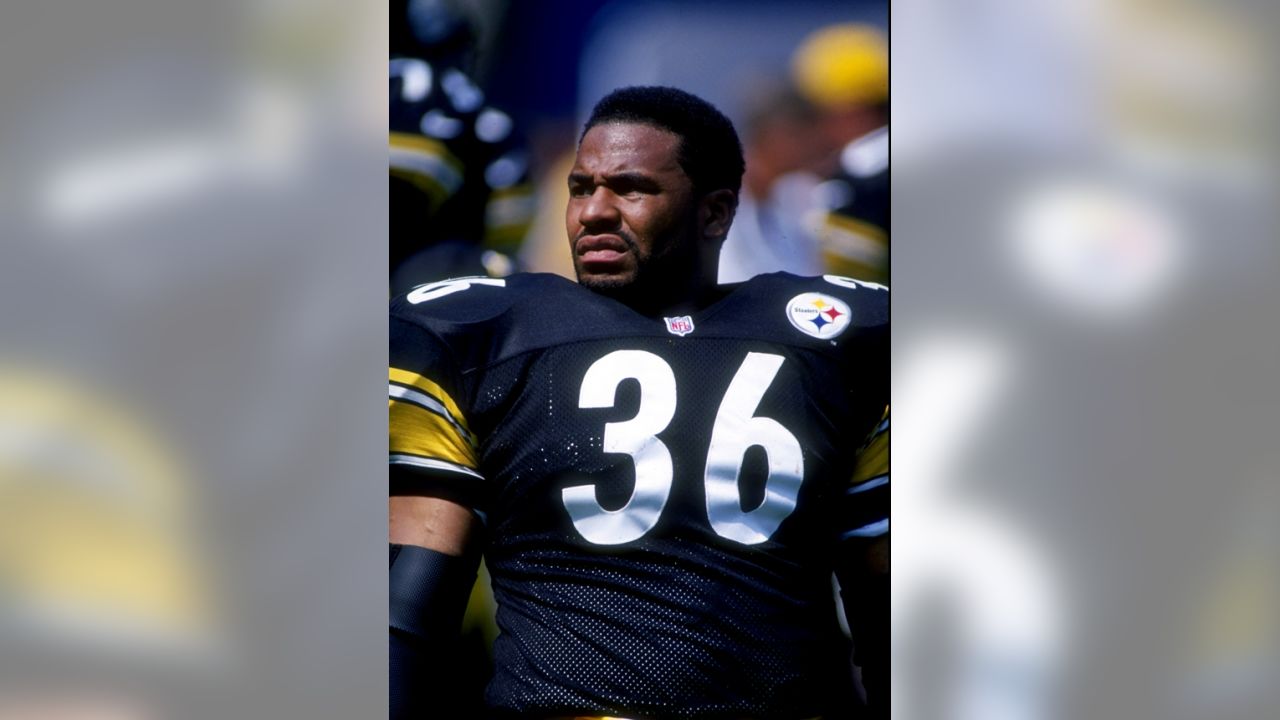 36 Jerome Bettis leads sextet