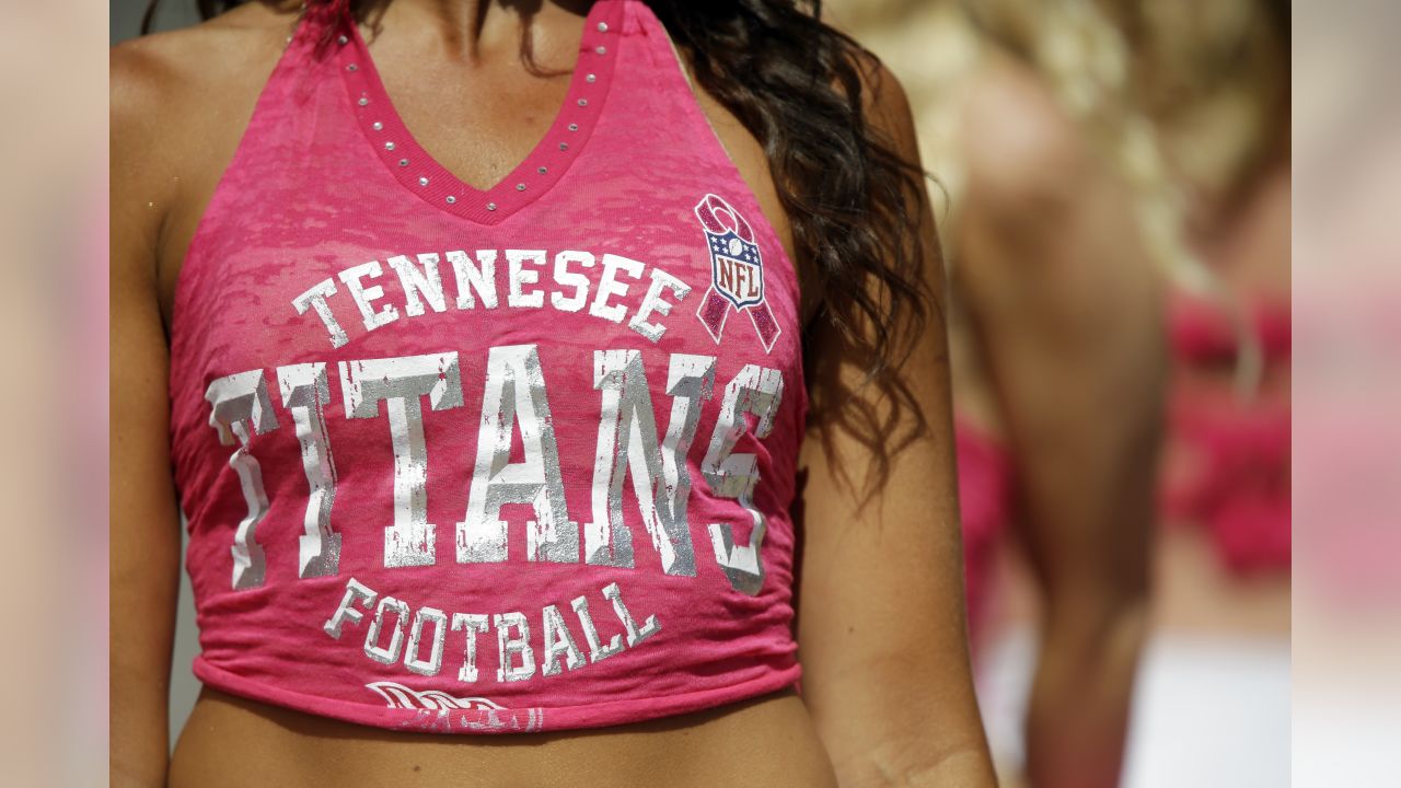 NFL's A Crucial Catch: Football's breast cancer awareness initiative is  about saving women's lives and recruiting female fans.