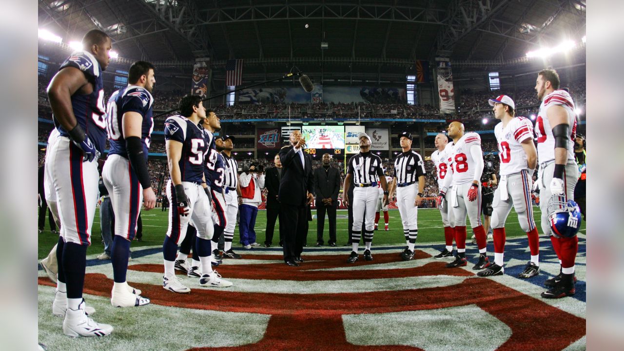 File:Super Bowl XLI pre-game show in Miami.jpg - Wikipedia