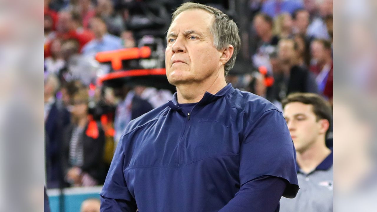 Bill Belichick vs Tom Landry: Sideline Comparison