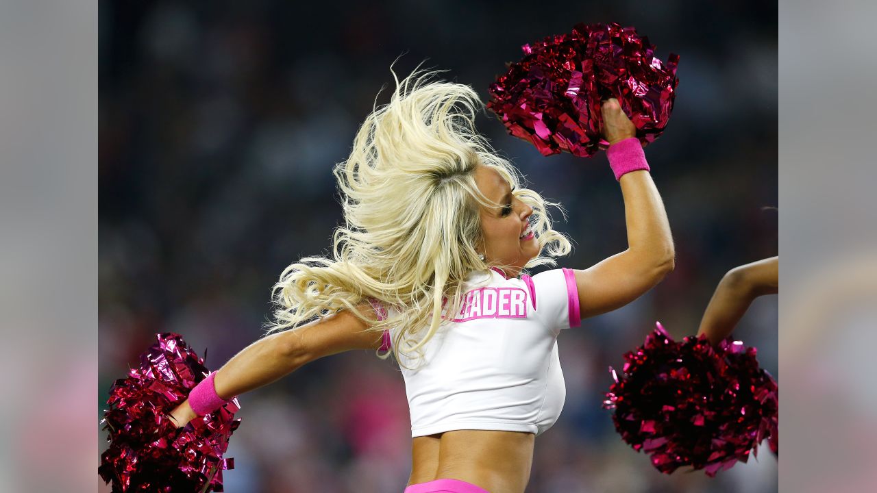 PHOTOS: 2014-15 NFL Cheerleaders