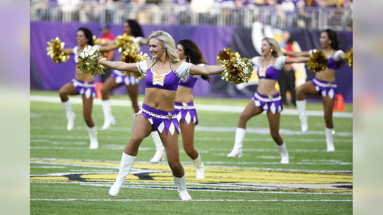 Minnesota Vikings cheerleaders perform during the first half of an