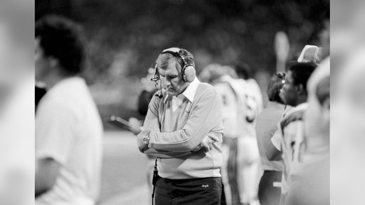 What Happened To Former Browns HC Forrest Gregg? (Story)