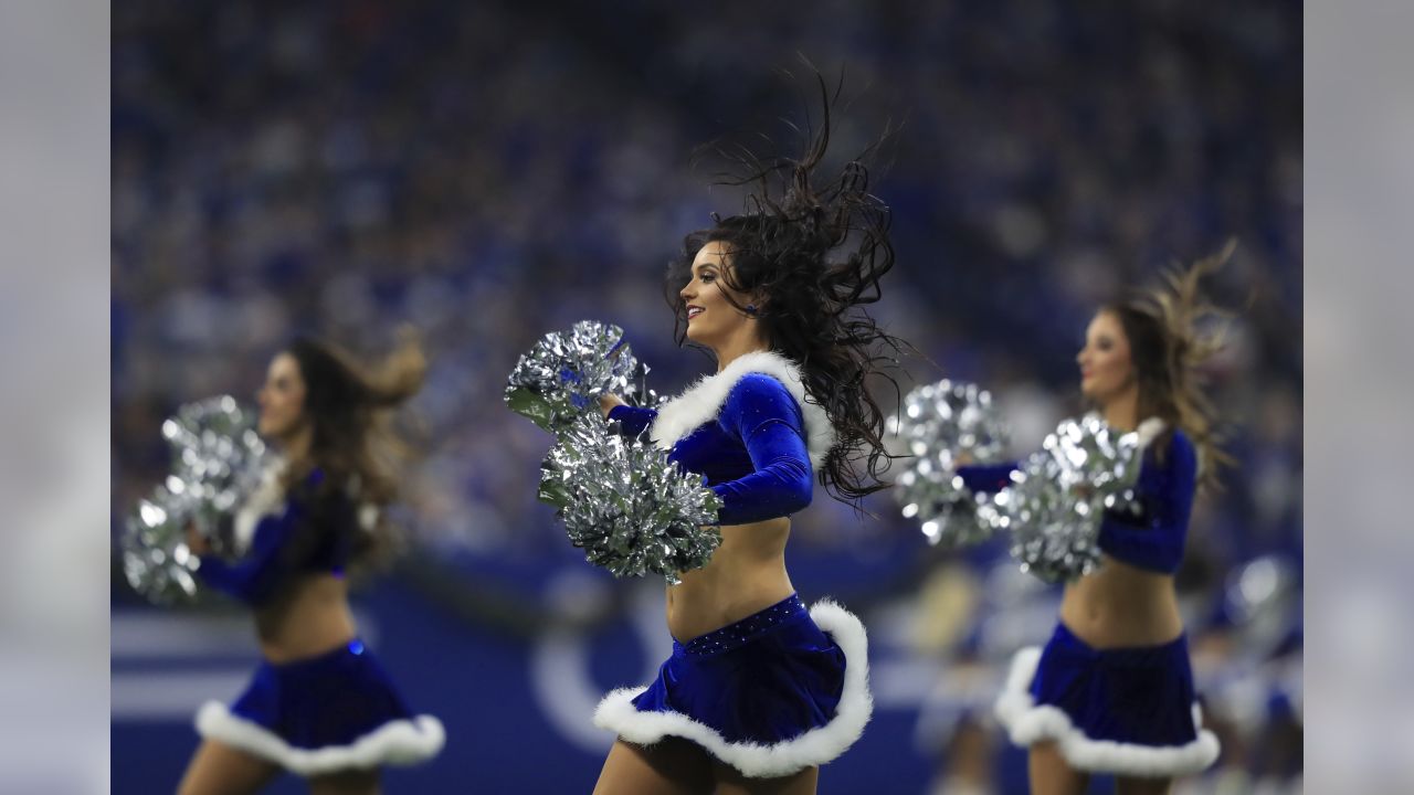 Best of 2018 NFL cheerleaders: Week 16