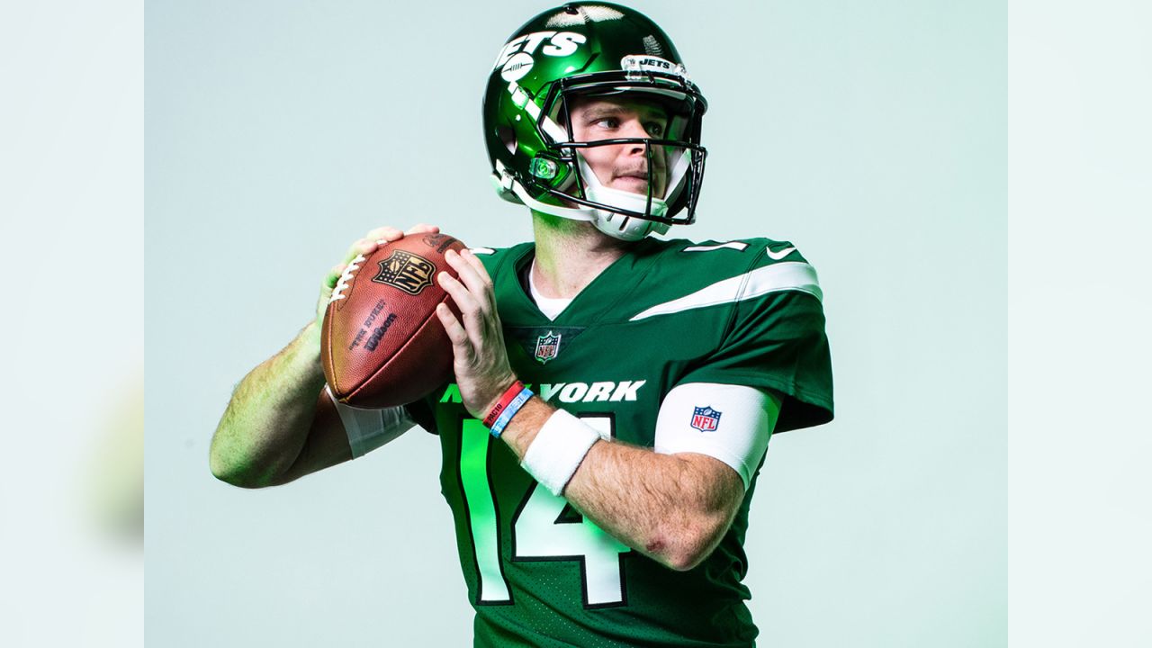 Photos: Nike Unveils New New York Jets Uniforms