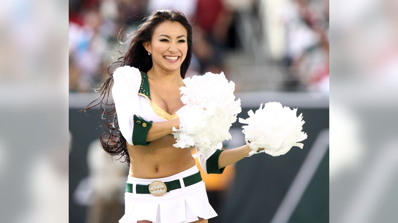 2012 NFL Cheerleaders: Best of Week 4