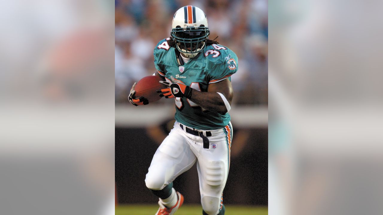 Nov 21, 2007 - Davie, Florida, USA - Dolphins running back RICKY