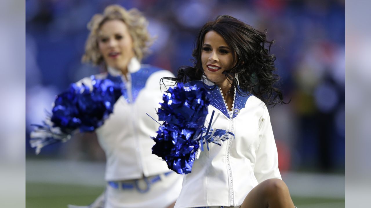 NFL cheerleaders, week 12