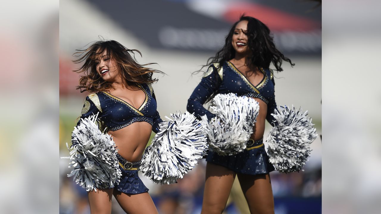 NFL.com – Best of 2017 NFL cheerleaders: Week 9 – Ultimate