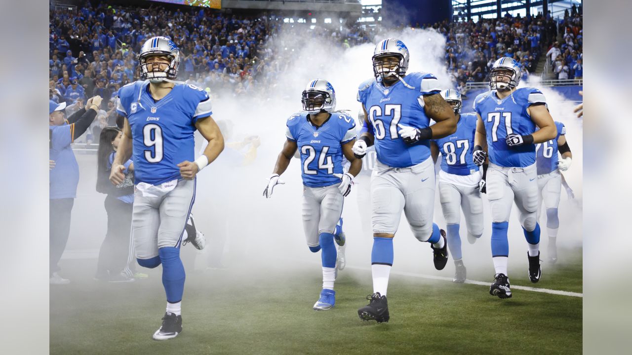 Changes I would make to improve the Lions uniforms, also a throwback alt in  slide 3. : r/detroitlions