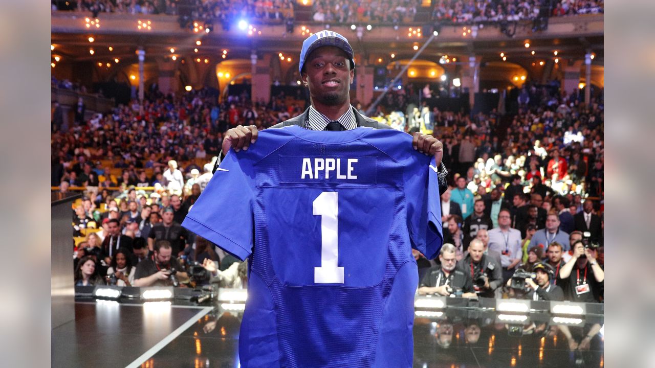 Giants draft Ohio State cornerback Eli Apple