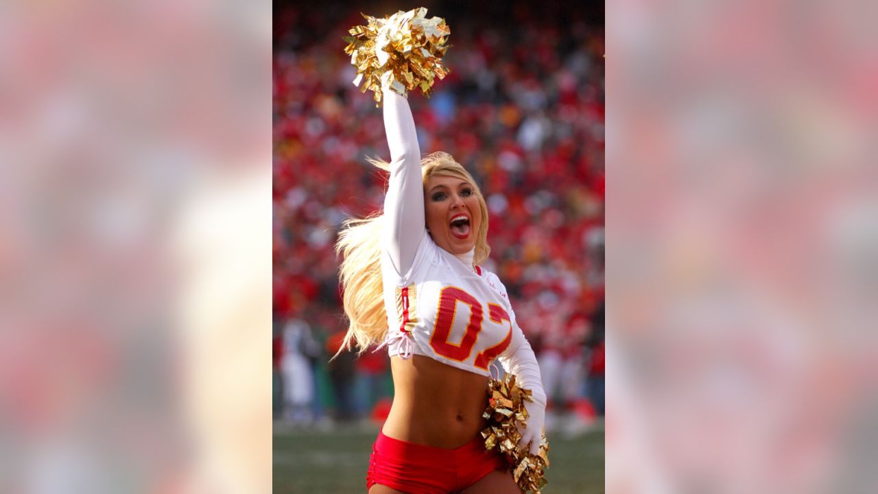 NFL Cheerleaders, Week 12