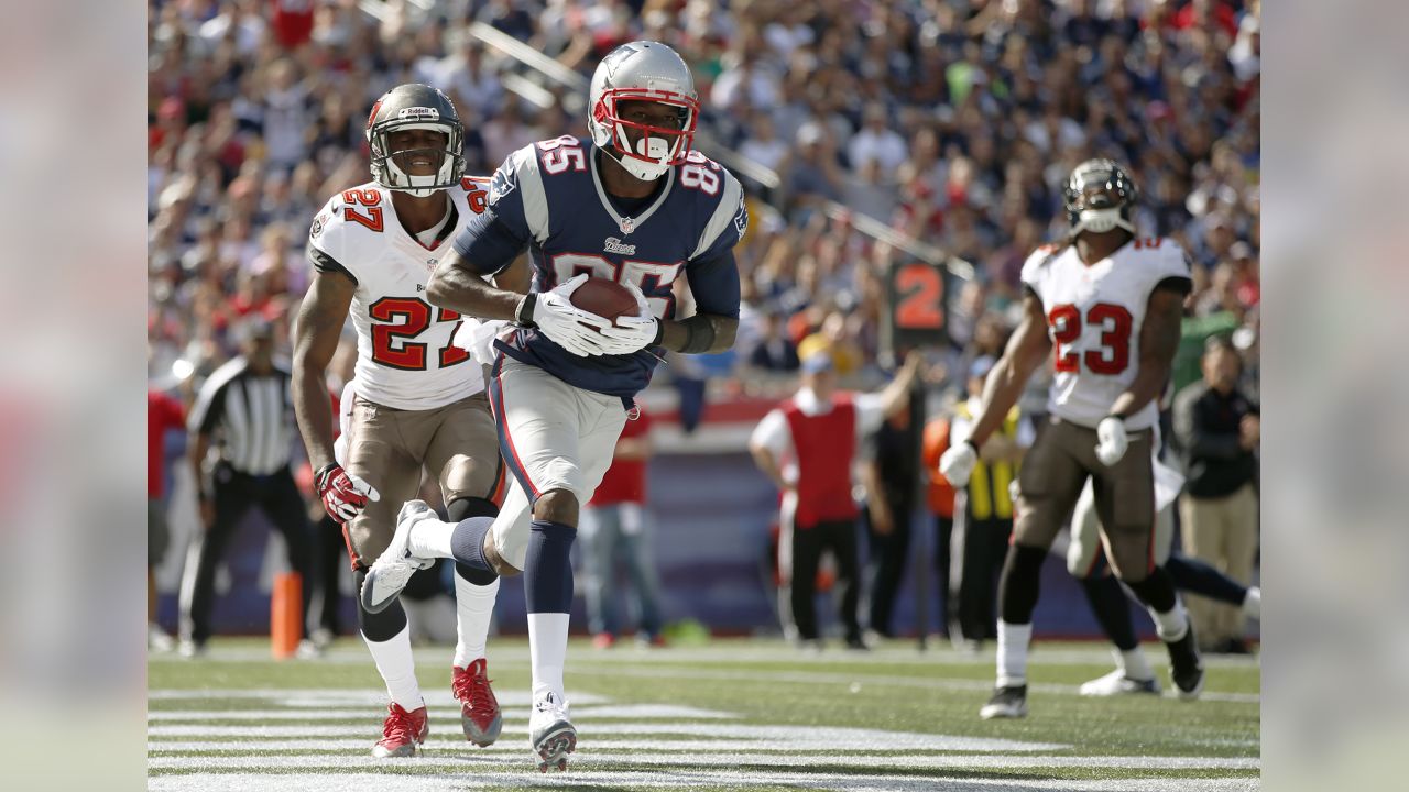 Tampa Bay Buccaneers cornerback Johnthan Banks (27) and Tampa Bay