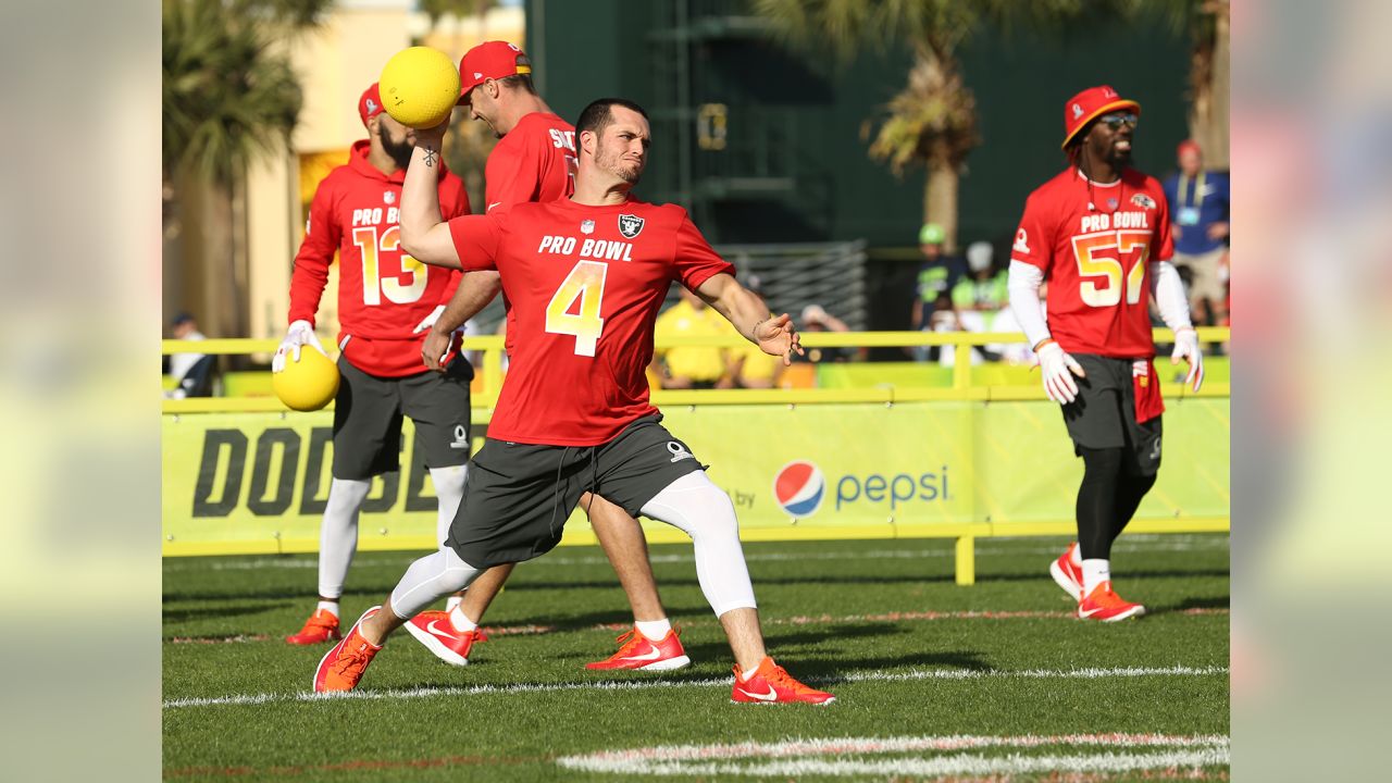 Photos: Alvin Kamara participates in Epic Pro Bowl Dodgeball game