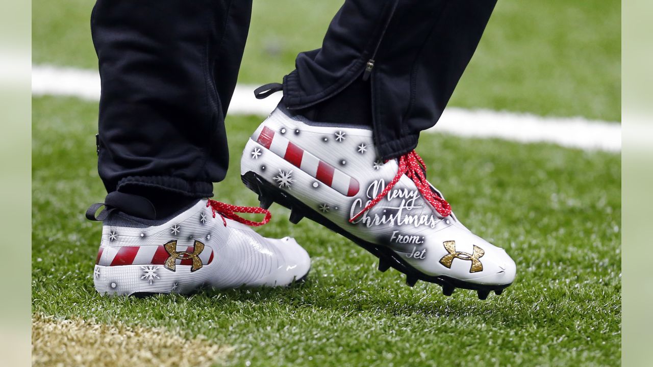 NFL cleats: 2017 Week 16