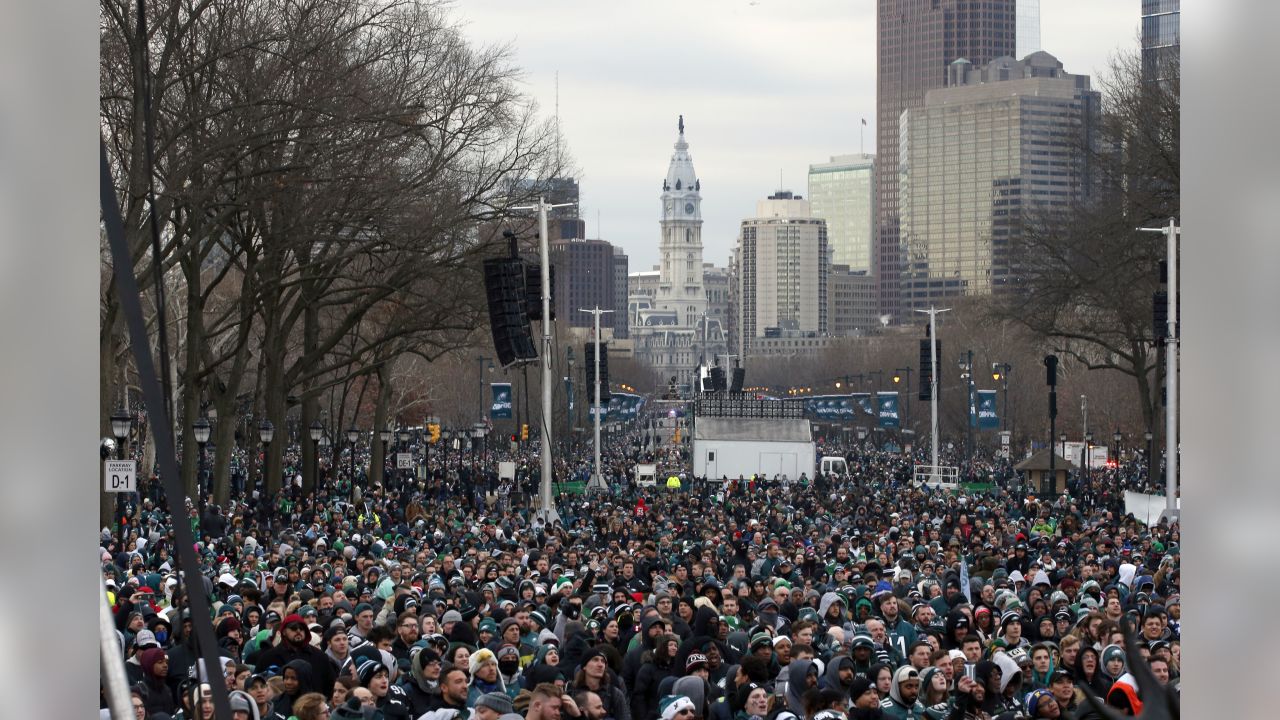 Philadelphia Eagles Parade, Eagles Gifts