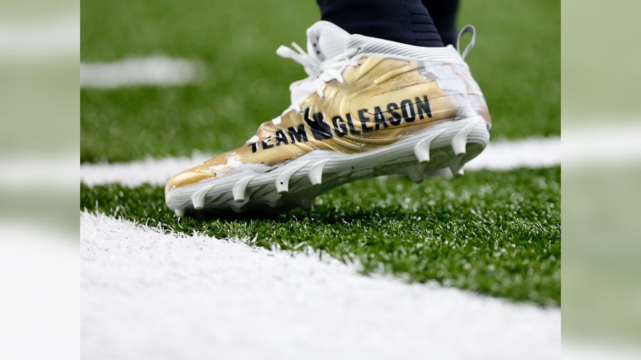 Saints QB Drew Brees gets custom cleats for NFC championship game