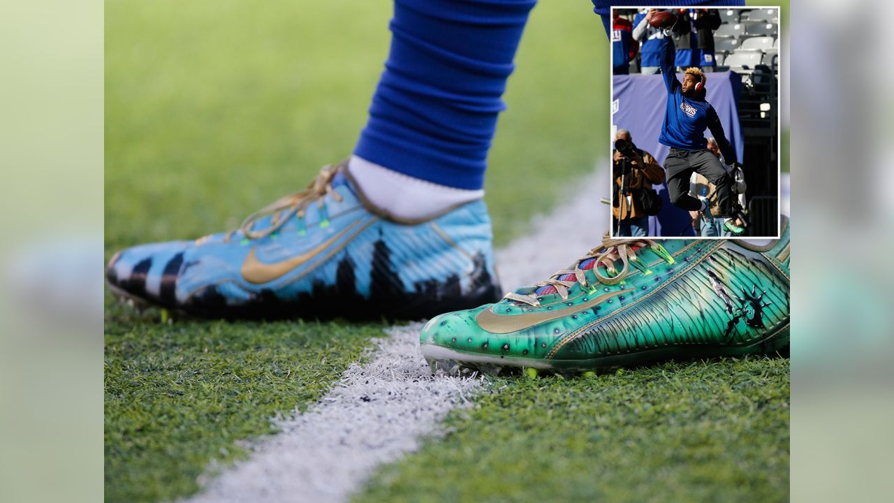 Odell Beckham Jr.'s Cleats Are Inspired by Nike Basketball Sneakers –  Footwear News