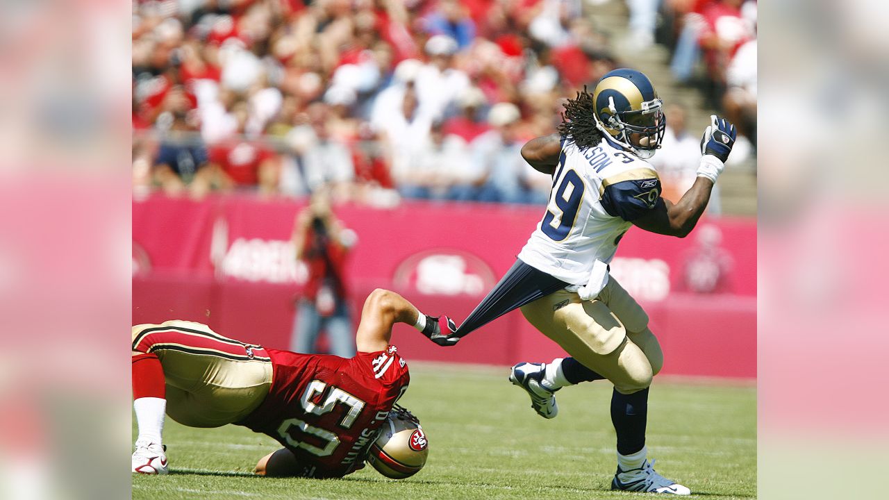 153 St Louis Rams 2006 Headshots Stock Photos, High-Res Pictures, and  Images - Getty Images