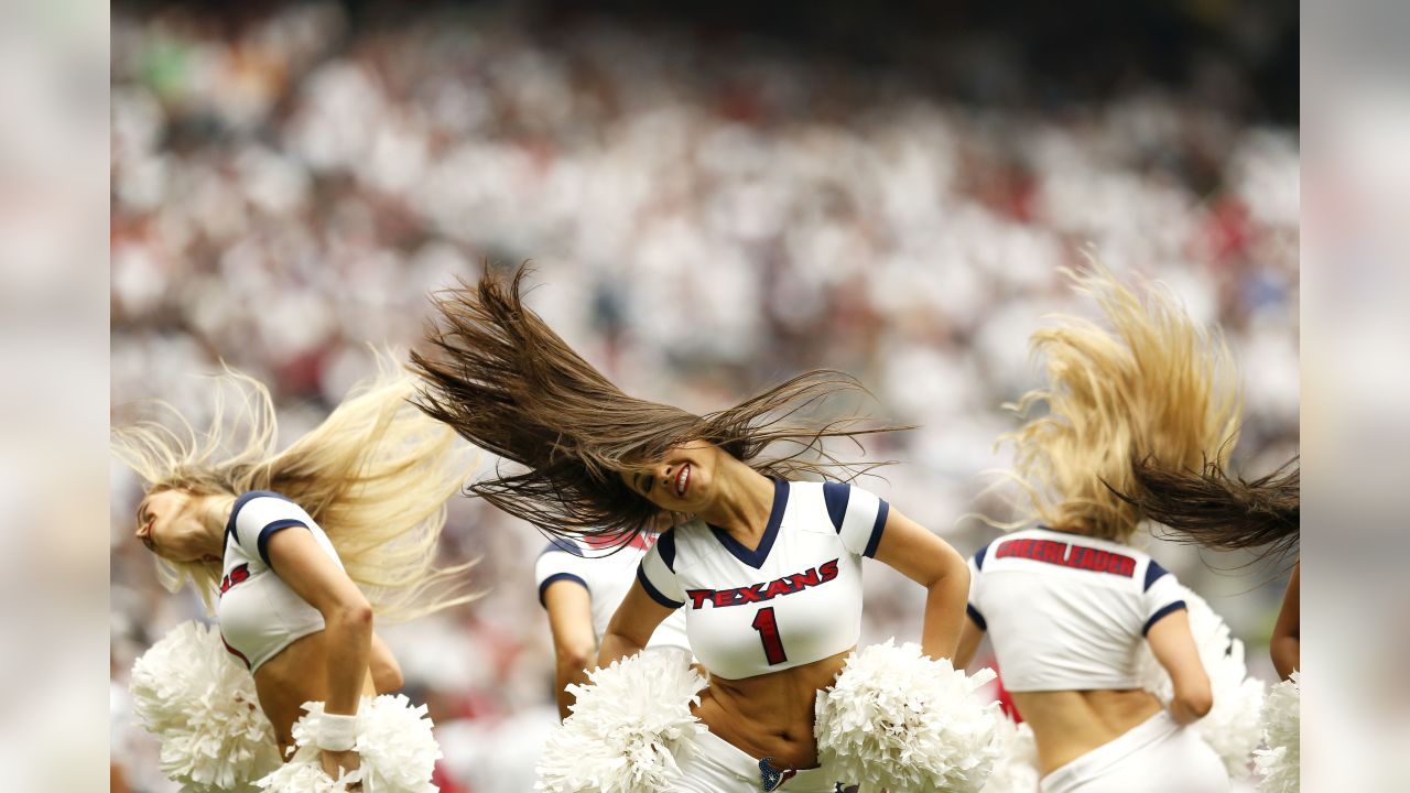 Best of 2018 NFL cheerleaders: Week 2