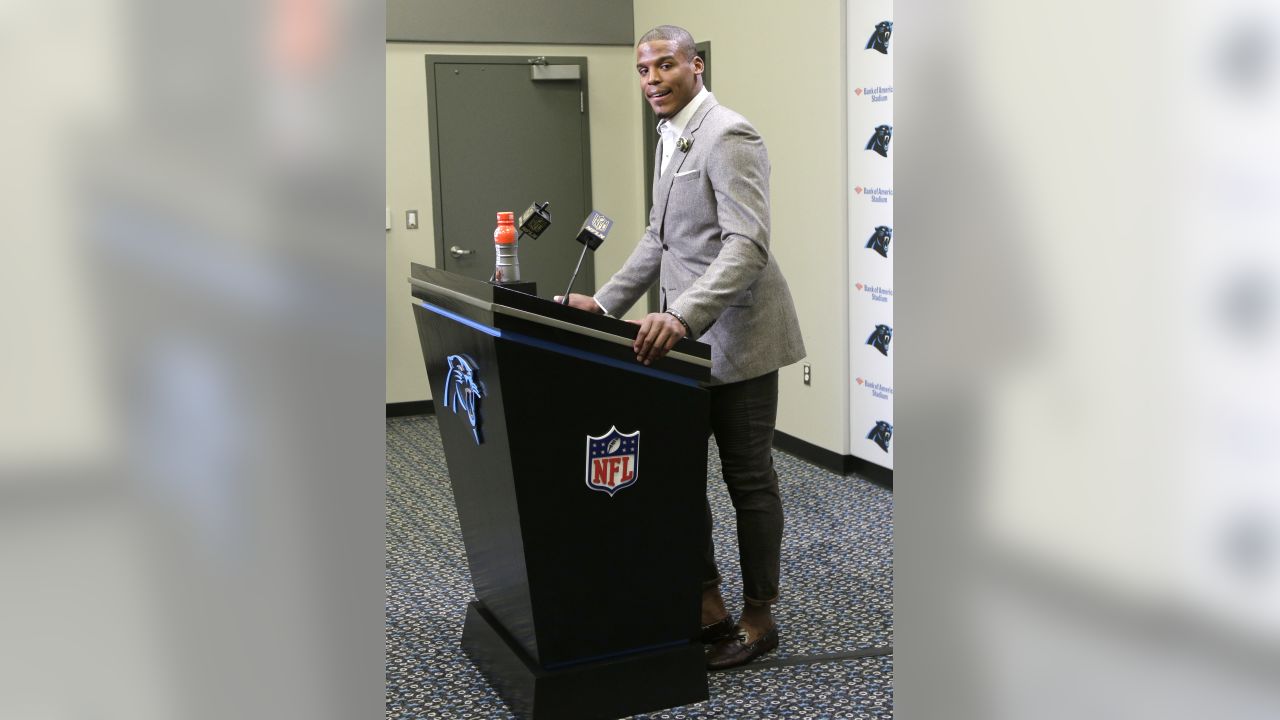 NFL Style Week 9