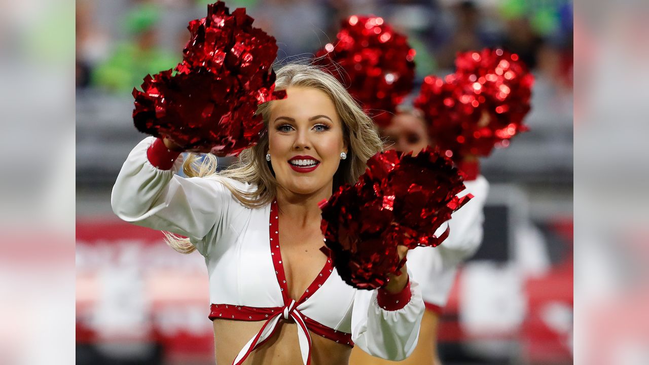 Best of 2018 NFL cheerleaders: Week 4