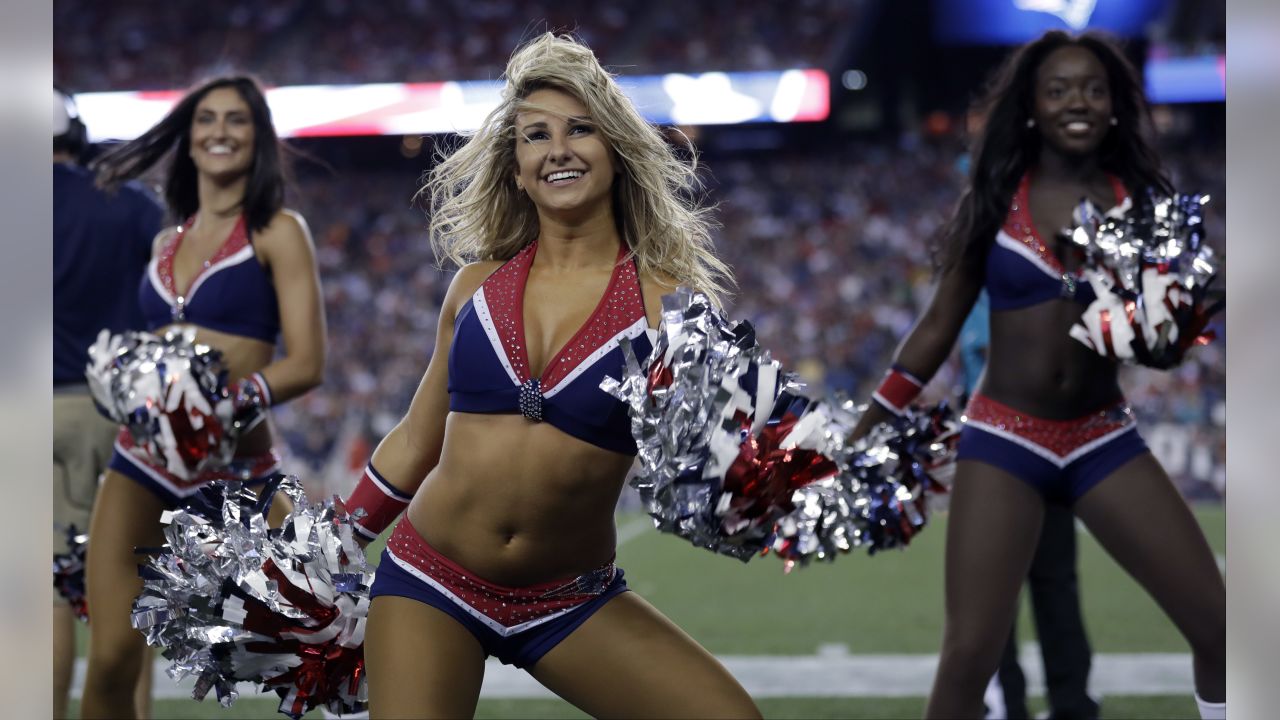 Best of 2016 preseason cheerleaders