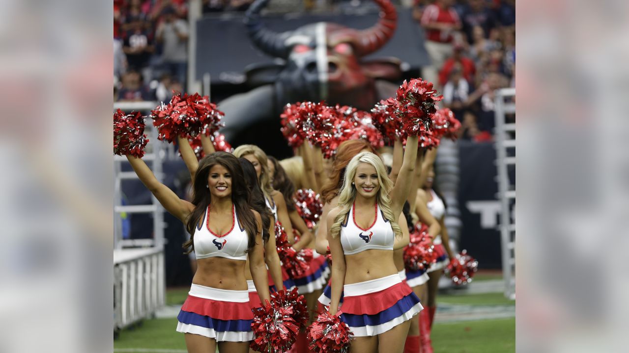 2014 NFL Cheerleaders: Best of Week 4