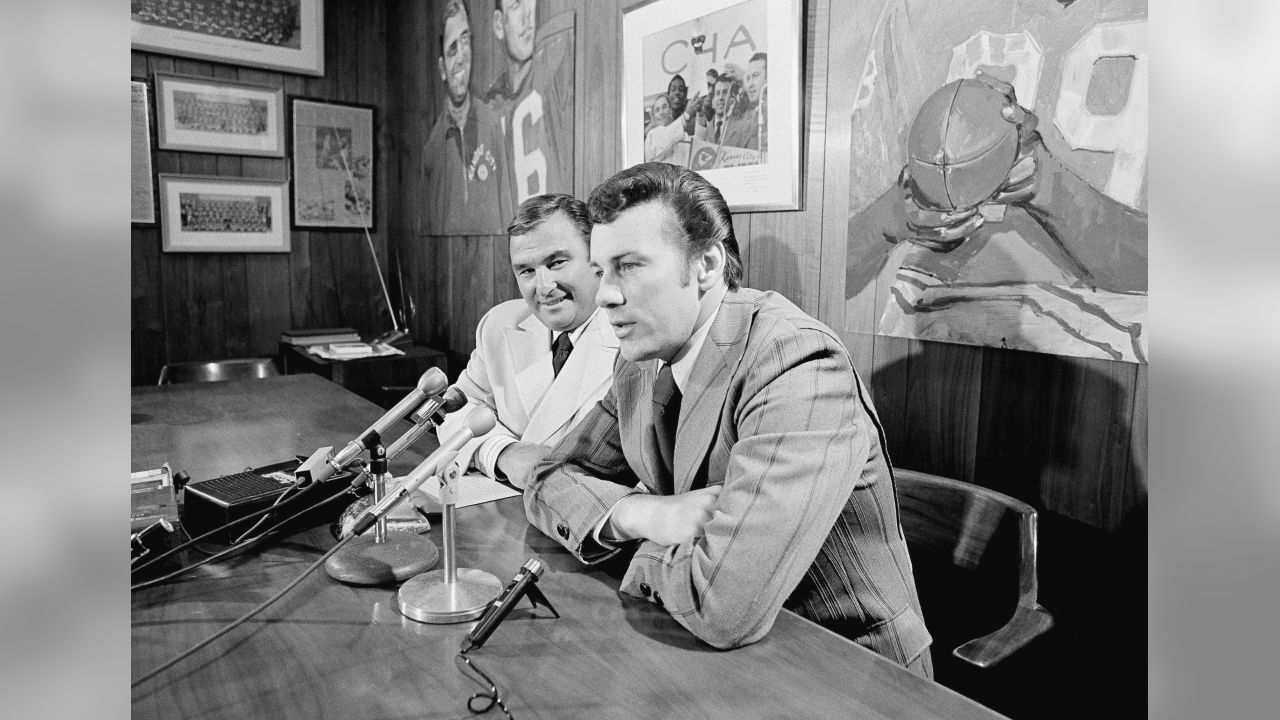 526 Len Dawson Stock Photos, High-Res Pictures, and Images - Getty Images