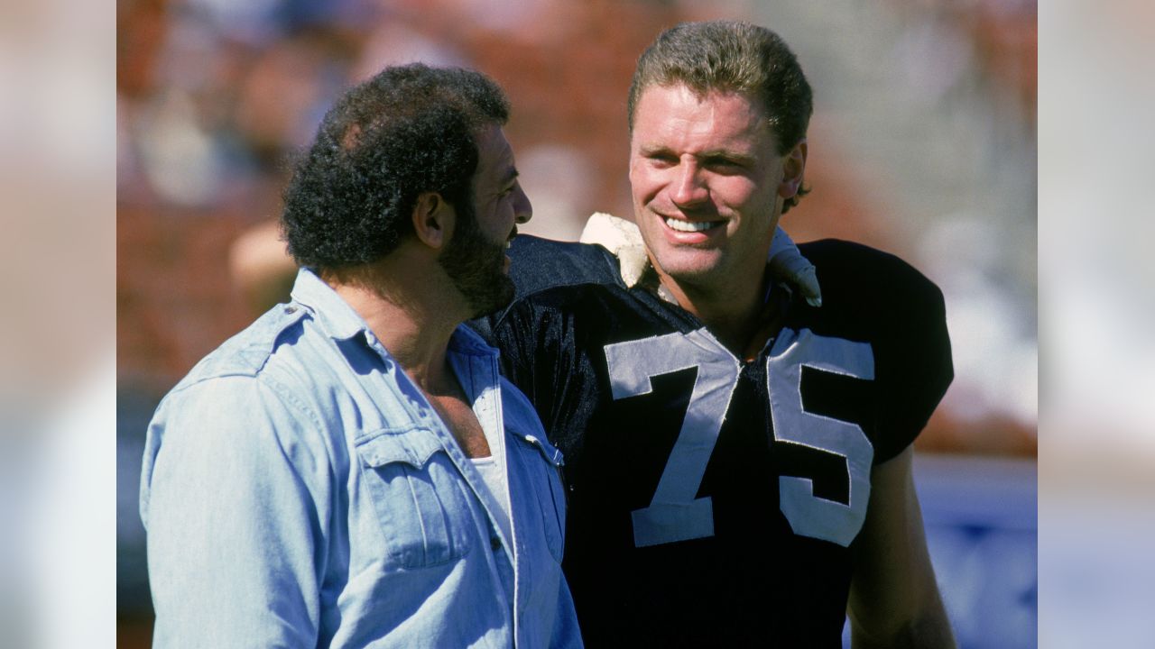 Lyle Alzado of the Denver Broncos looks on from the bench during an News  Photo - Getty Images