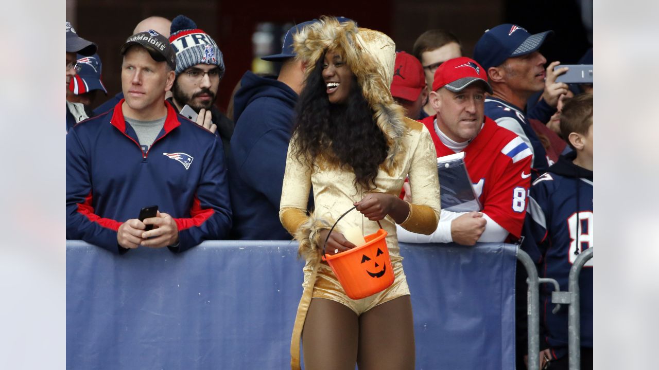 New England Patriots cheerleaders dressed in Halloween costumes dance in  the second quarter of the game against the Los Angeles Chargers at Gillette  Stadium in Foxborough, Massachusetts on October 29, 2017. The