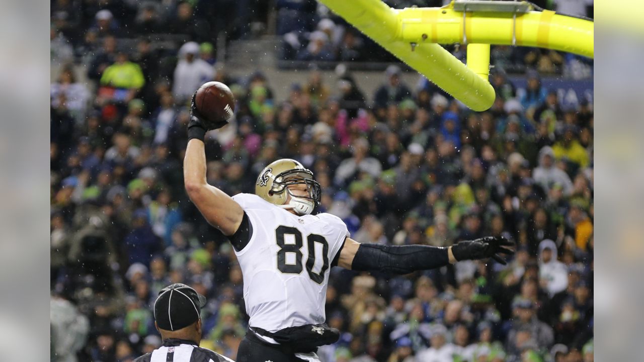 Green Bay Packers tight end Jimmy Graham (80) celebrates a