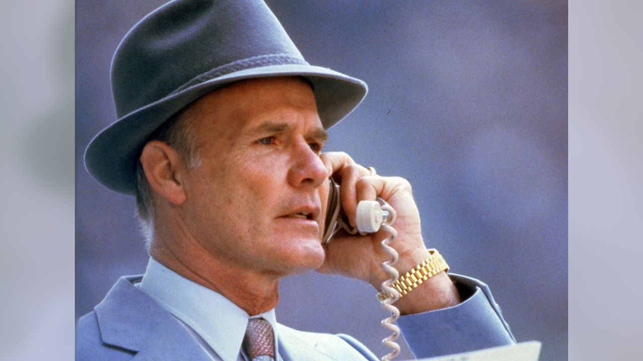 tom landry hat