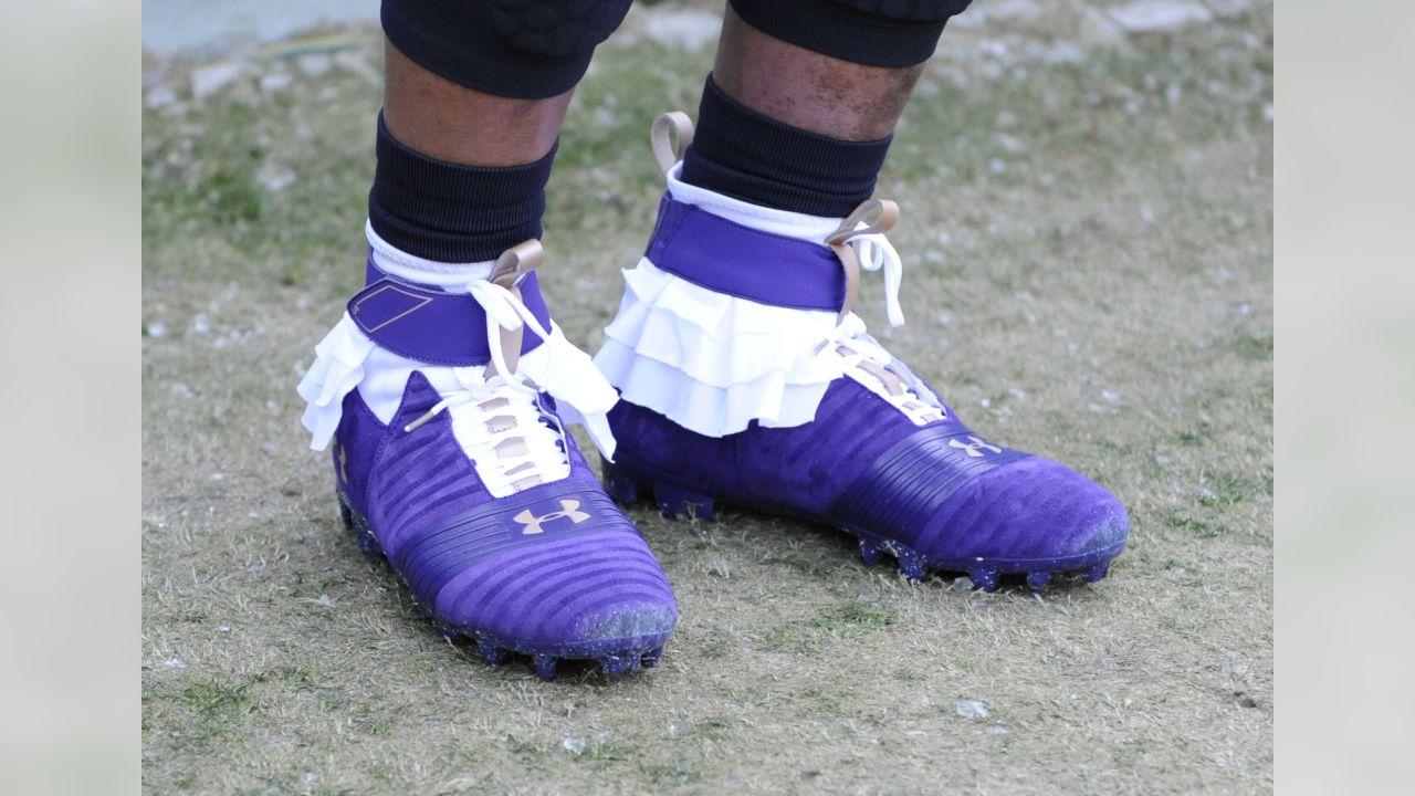 NFL cleats 2017 Week 14