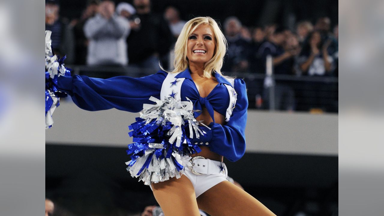 .com: Turner Licensing, Dallas Cowboys Cheerleaders 2022