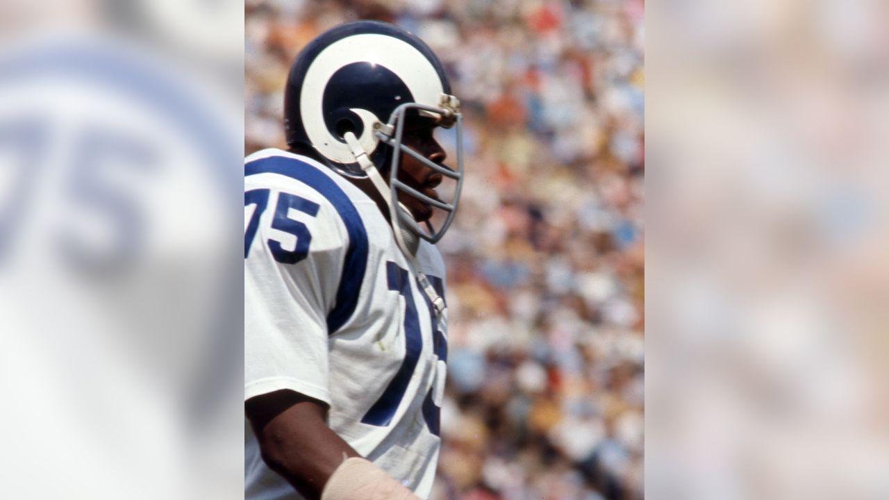 78 Tackle Deacon Jones Stock Photos, High-Res Pictures, and Images