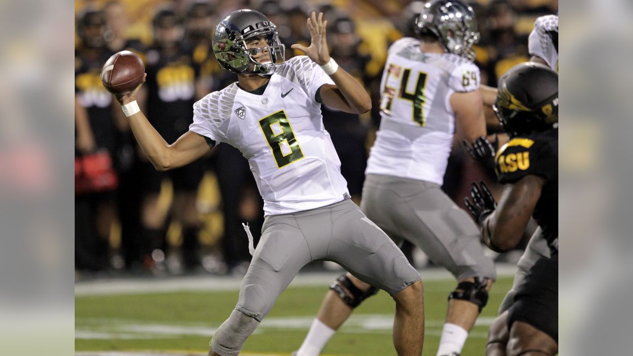 50 Oregon Football Uniforms That Changed The Way We See College