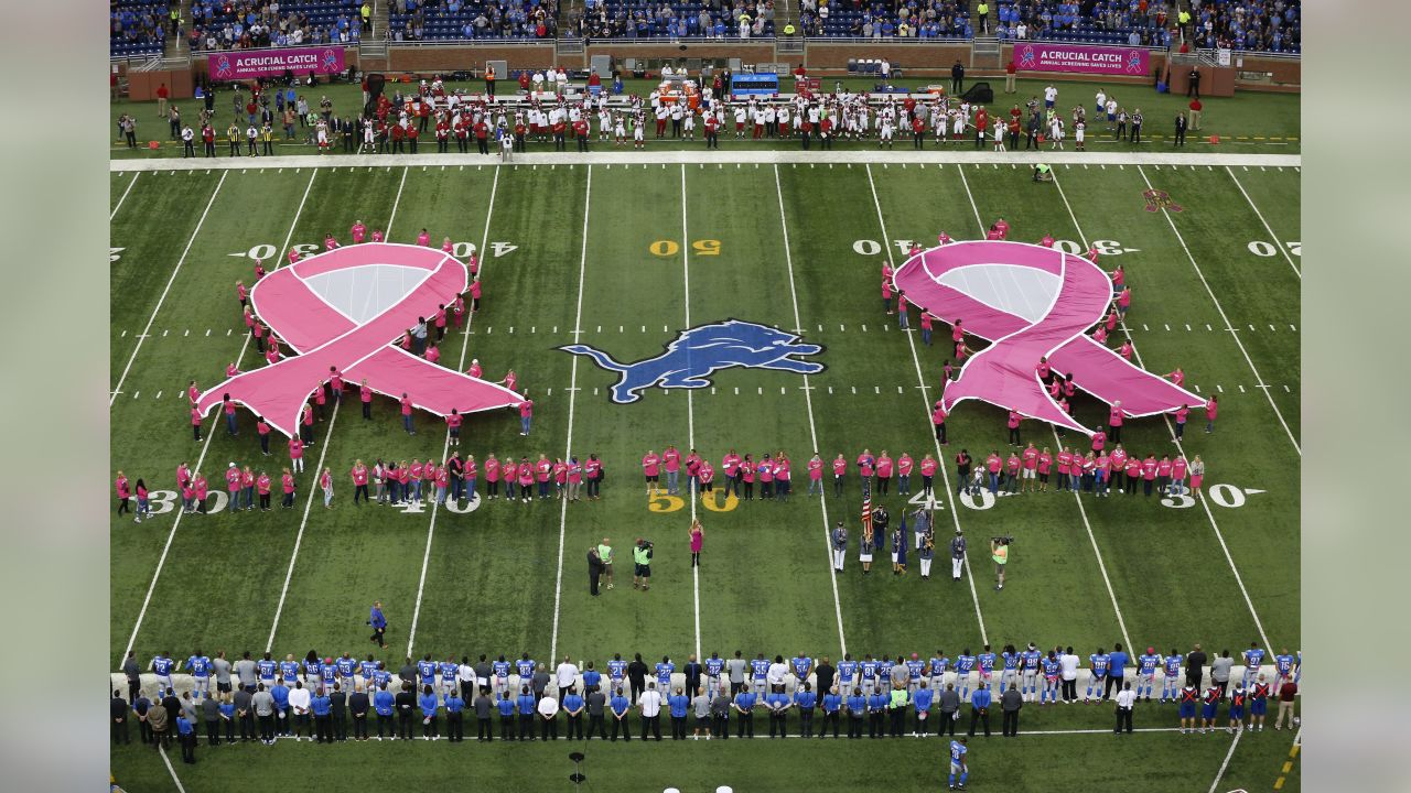 NFL - Gladys Bettis, mother of The Pittsburgh Steelers Hall of Fame running  back Jerome Bettis, leads a pre-game cheer for Breast Cancer Awareness.