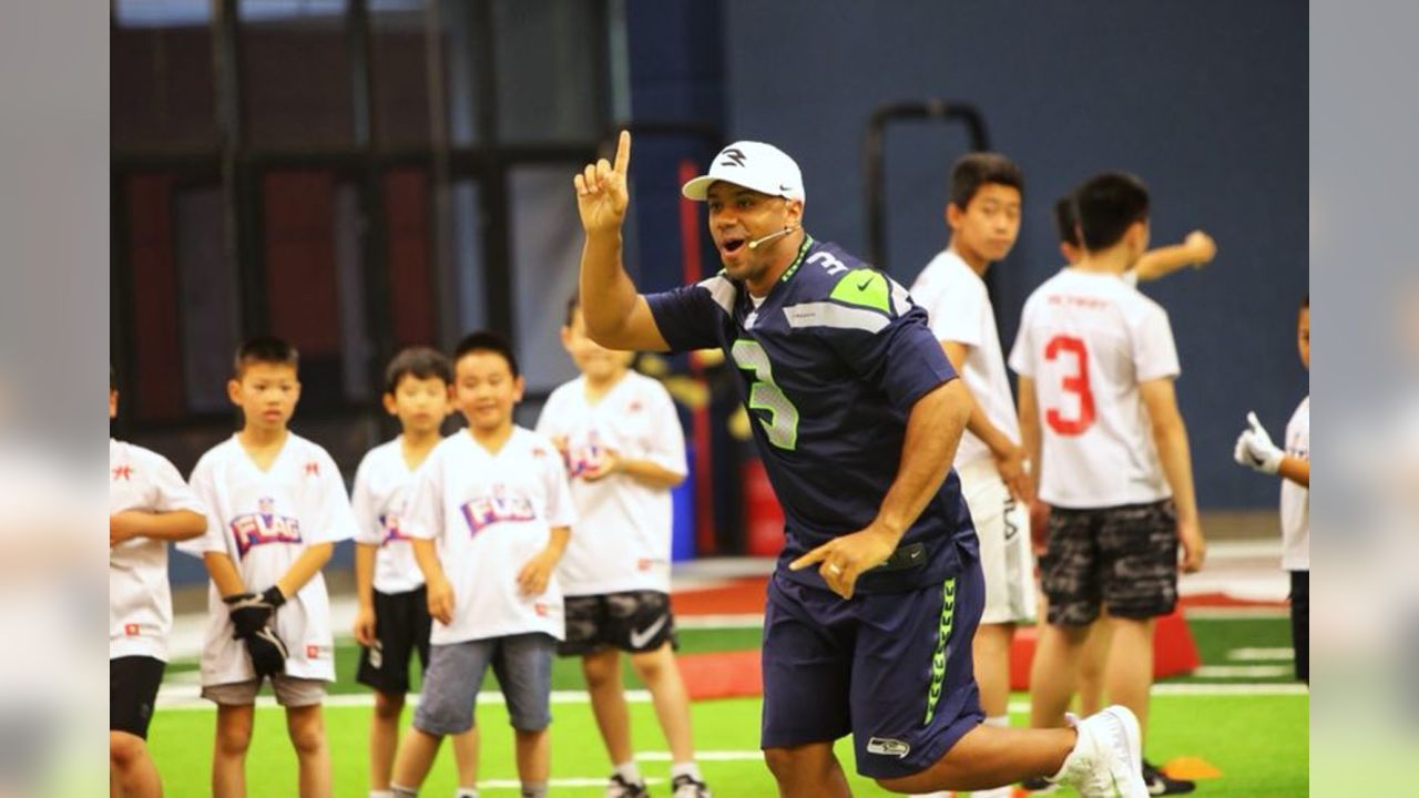 Russell Wilson in China