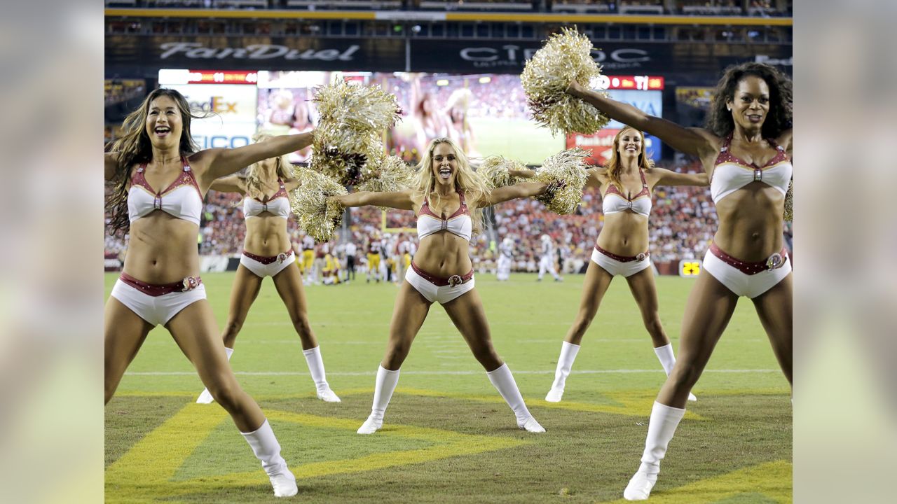 NFL Pre-season: Washington Redskins Cheerleaders – Ultimate Cheerleaders