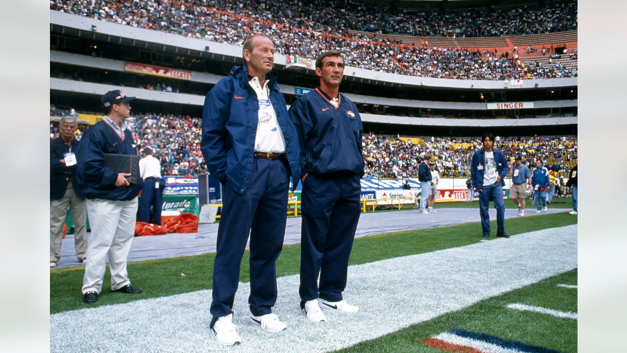 712 Pat Bowlen Photos & High Res Pictures - Getty Images