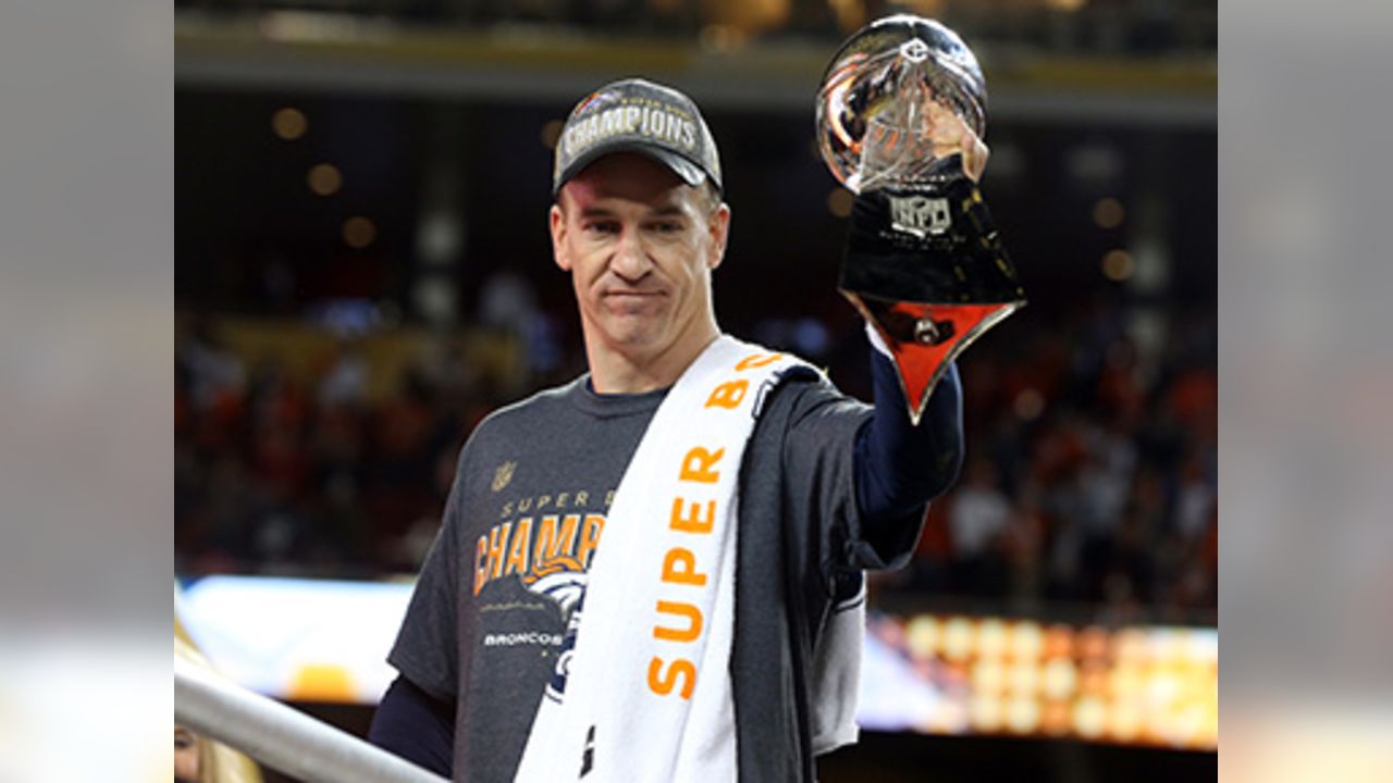 Super Bowl 50: Manning wins title after Favre punches ticket to Canton