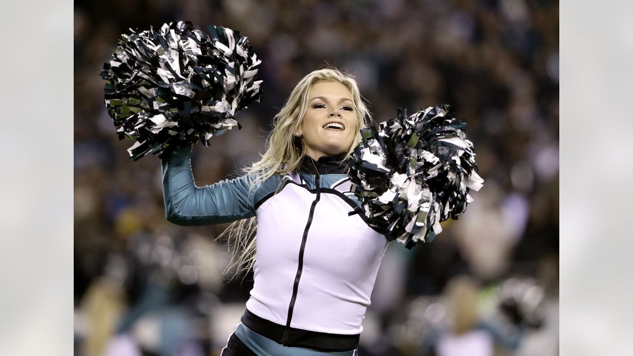 Best of 2018 NFL cheerleaders: Week 10