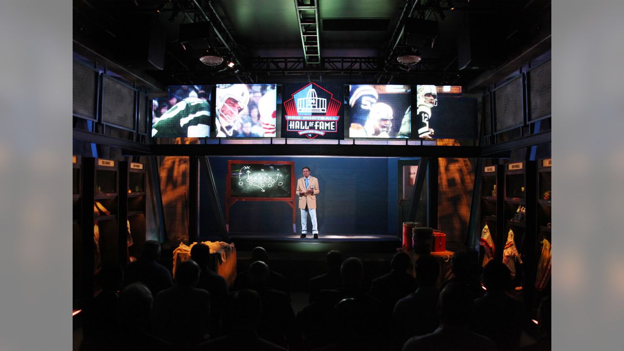 9 Reasons the Pro Football Hall of Fame Needs to Be on Your Family's Bucket  List - The Rambling Ramnaths