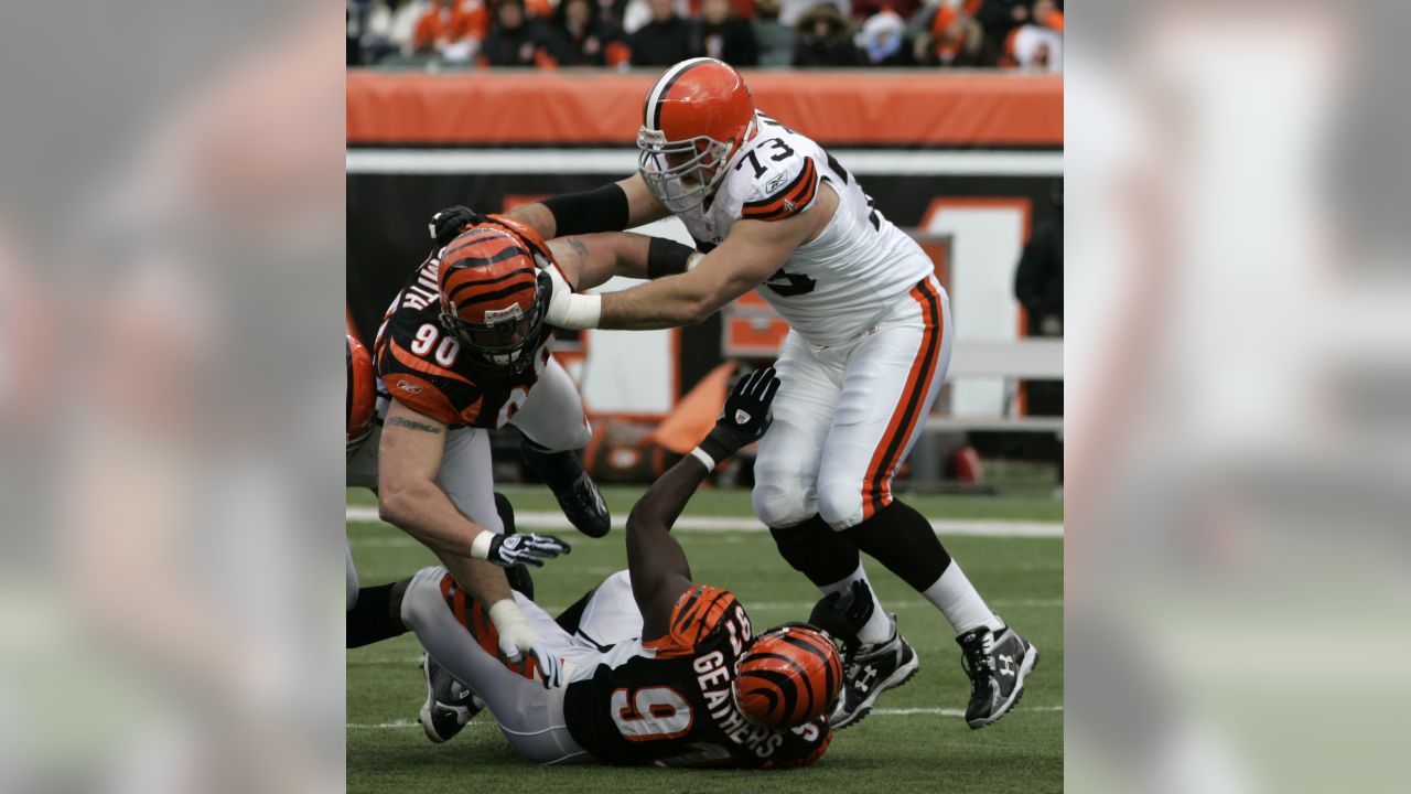 Cleveland Browns offensive tackle Joe Thomas (73) walks off the field after  injuring his arm during an NFL football game against the Tennessee Titans,  Sunday, Oct. 22, 2017, in Cleveland. The Titans