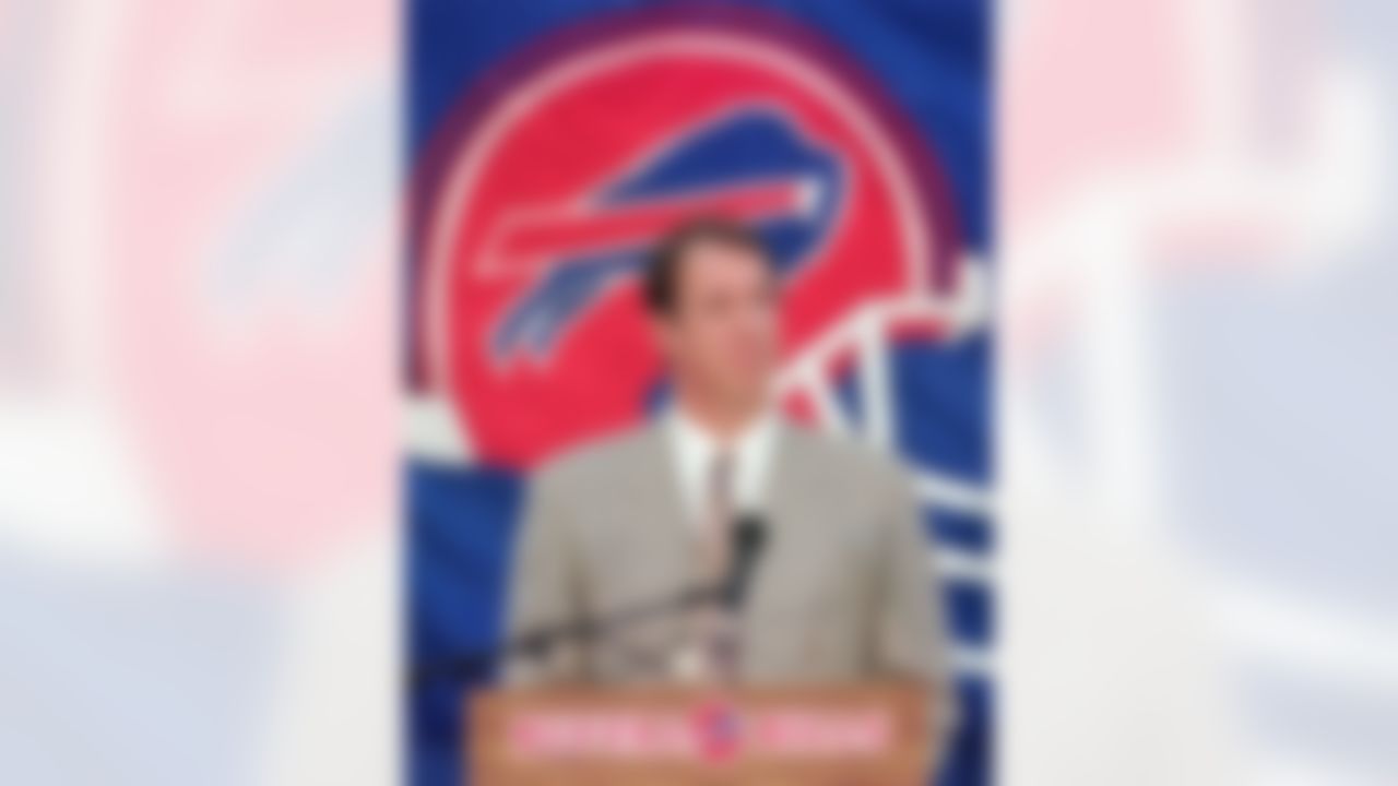 Jim Kelly announces his retirement after 11 years as starting quarterback for the Buffalo Bills during an emotional news conference Friday, Jan. 31, 1997, in the Ralph C. Wilson, Jr., Fieldhouse at Rich Stadium in Orchard Park, N.Y. (AP Photo/Bill Sikes)